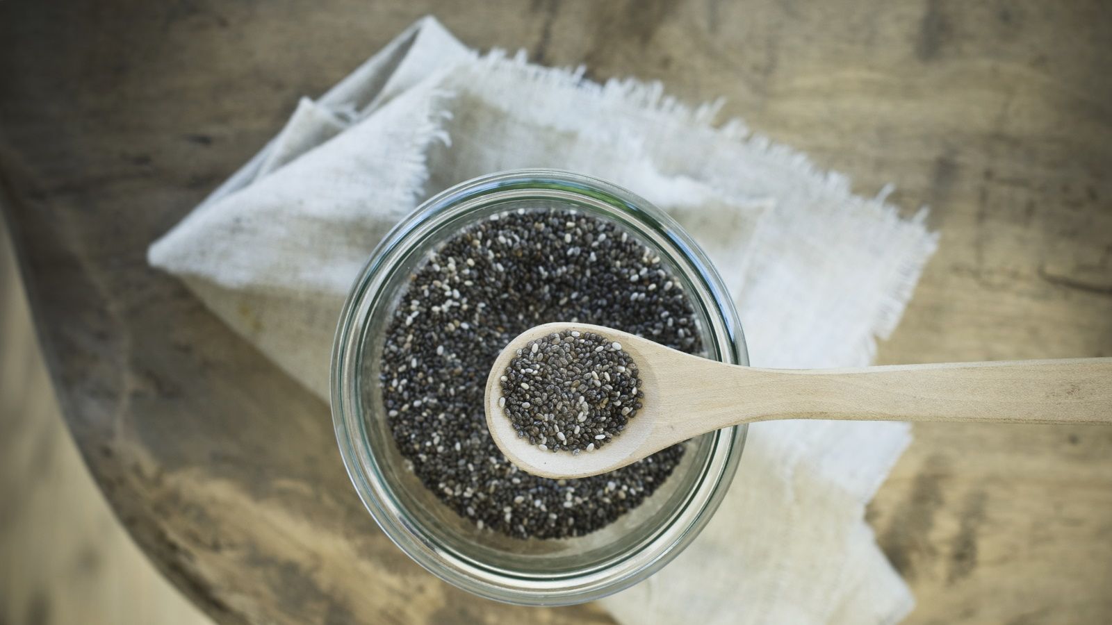 Drying chia seeds