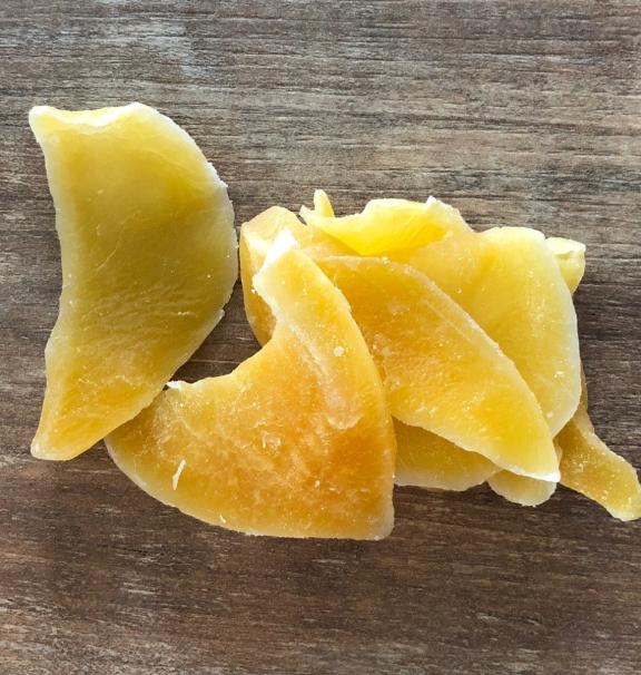 Packaging Dried Mango